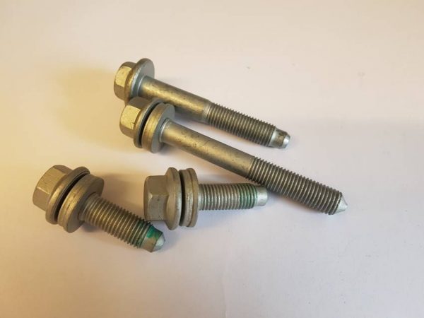 Alfa Romeo GTV/Spider (916) Front Suspension Lower Wishbone Fixing Bolt Set
