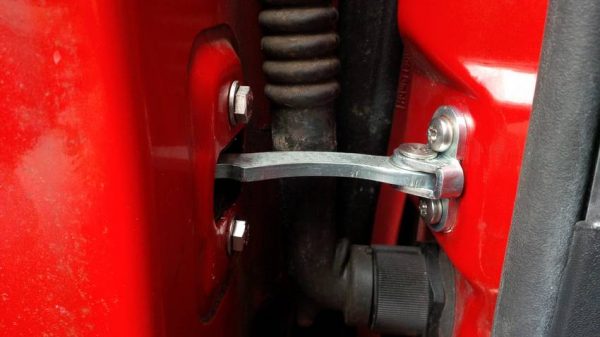 Alfa Romeo GTV/Spider (916) Door Stay - Image 2