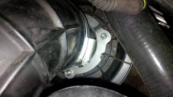 Alfa Romeo V6 2.5/3.0/3.2 Air Filter Housing/AFM Clamp - Image 3