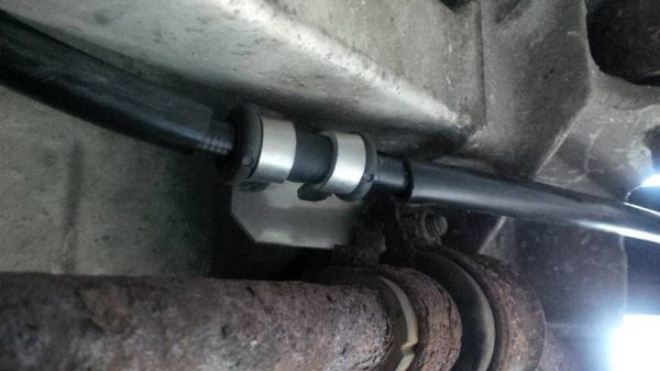 Alfa Romeo GTV/Spider Rear Brake Cable Clips - Image 2
