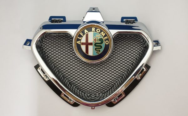 Alfa Romeo GTV/Spider Phase 2 Grille