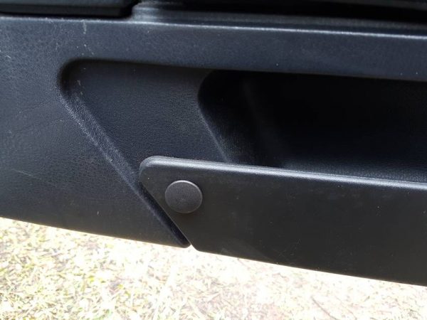 Alfa Romeo GTV/Spider Door Pocket Trim Button - Image 2