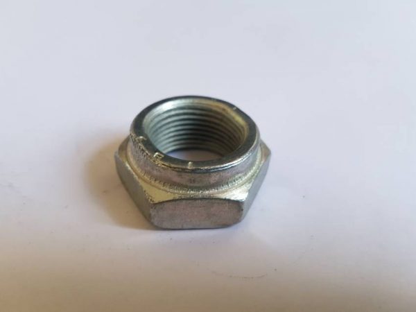 Alfa Romeo GTV/Spider (916) Rear Hub Nut