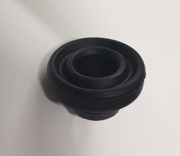 Alfa Romeo 145/146, 155, GTV/Spider Lower Radiator Mounting + Air Filter Housing Support Rubber