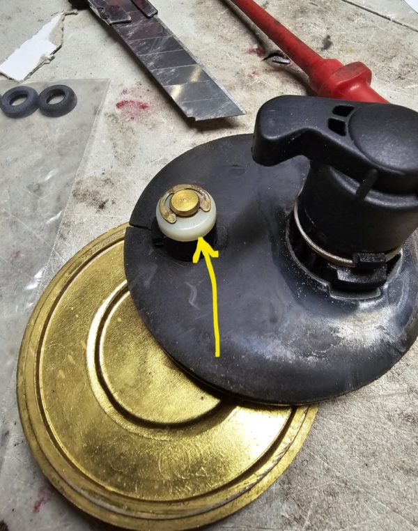 Alfa Romeo GTV/Spider Swivel Boot Badge Washer - Image 2