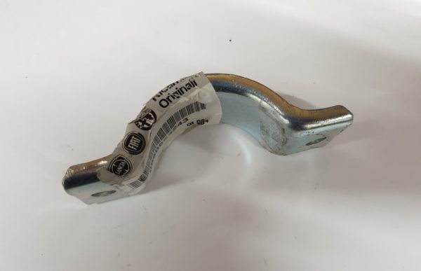 Alfa Romeo GTV/Spider Front Exhaust Bracket - JTS Models