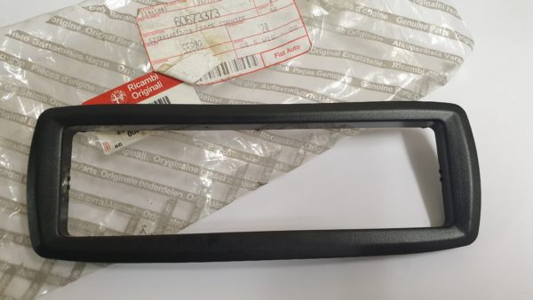 Alfa Romeo GTV/Spider Radio Surround 95-03 - Genuine