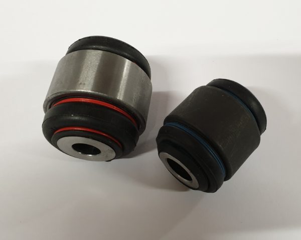 Alfa Romeo GTV/Spider Rear Shock Absorber Dog Leg Arm Rose Joint Set