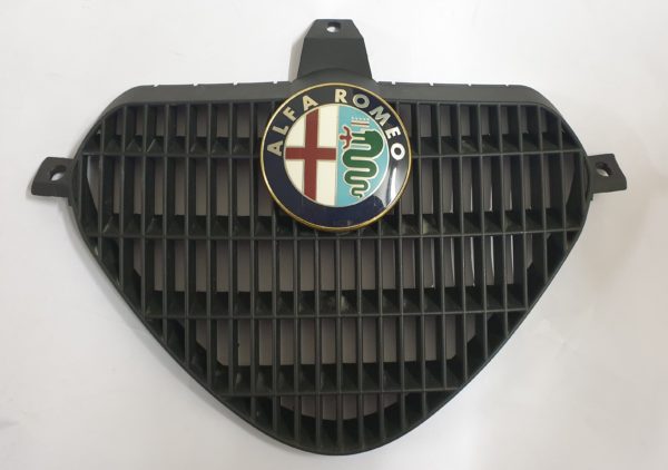 Alfa Romeo GTV/Spider Phase 1 Grille