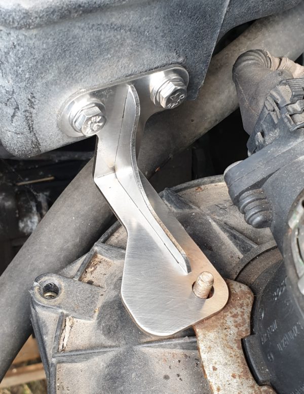 Alfa Romeo Twinspark & JTS Air Filter Housing/Resonator Bracket - Image 2