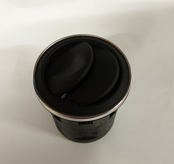 Alfa Romeo GTV/Spider Air Vent - Black/Chrome