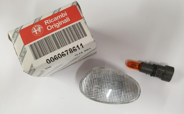 Alfa Romeo GTV/Spider RH Side Repeater Light - Genuine