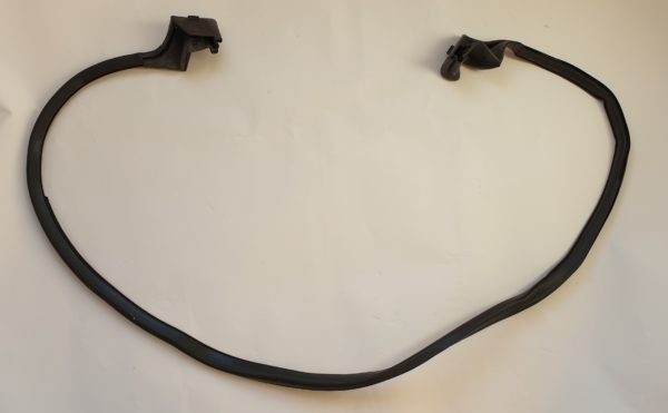 Alfa Romeo Spider Roof's Clam Shell Seal