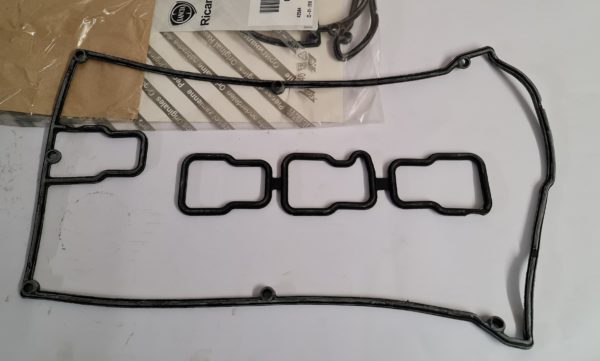 Alfa Romeo GTV/Spider - Twinspark Cam Cover Gasket - Alloy Top - Genuine