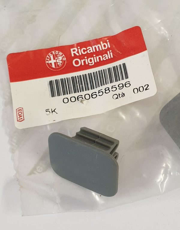 Alfa Romeo/Spider Boot Carpet Press Fitting - Genuine