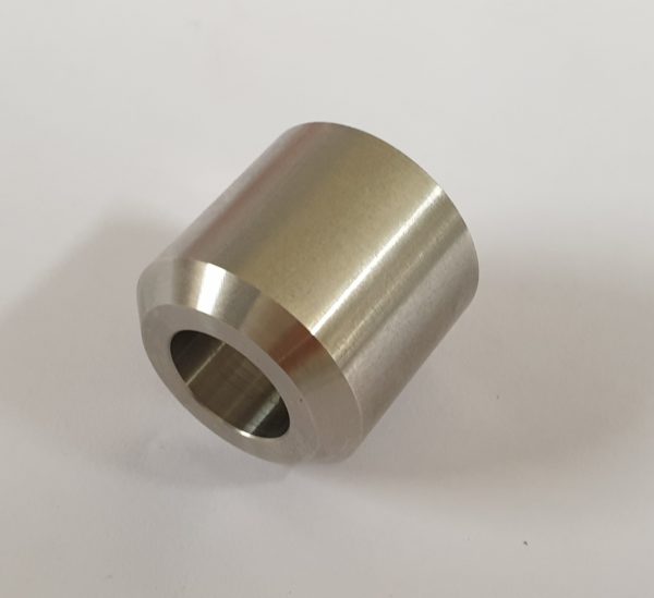 Alfa Romeo GTV/Spider (916) Long Spring Pan Bolt Spacer