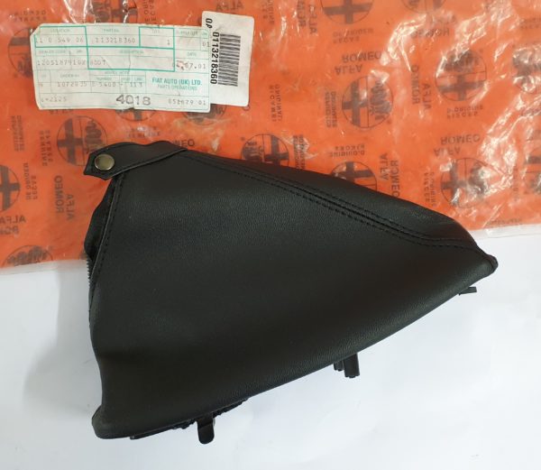 Alfa Romeo GTV/Spider Handbrake Lever Gaiter And Frame - Phase 1