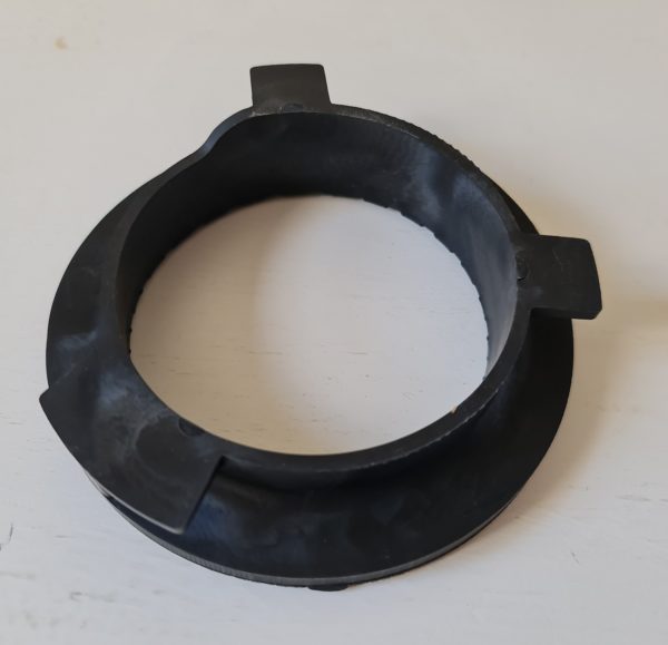 Alfa Romeo GTV/Spider (916) Rear Suspension Spring Upper Rubber - Image 3