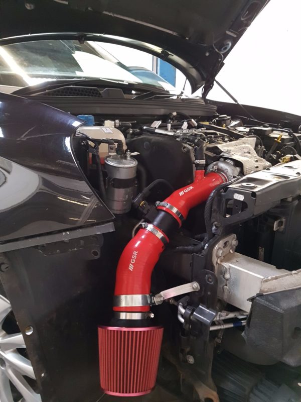 Alfa Romeo Giulietta 2.0 JTDm Induction/Cool Air Intake Hose Kit - Red - Image 2