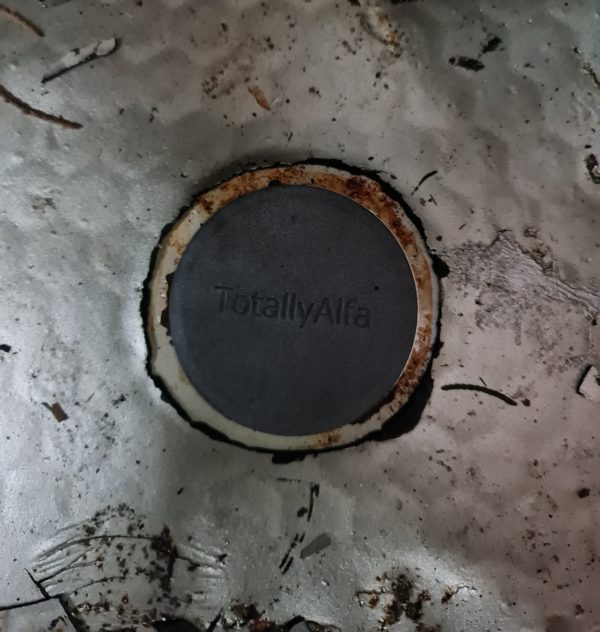 Alfa Romeo GTV/Spider Boot Floor Plug - Image 3