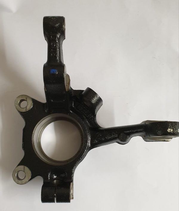 Alfa Romeo GTV/Spider Front Hub Carrier - RH - Image 3