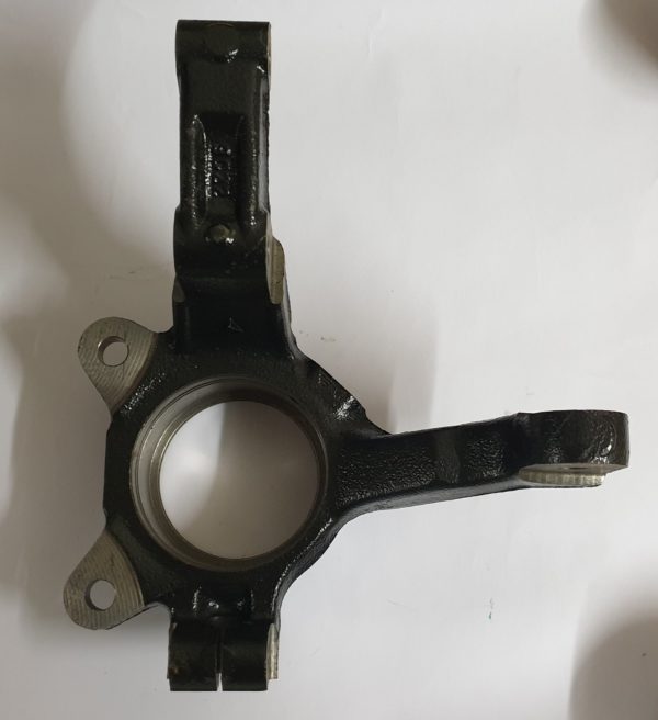 Alfa Romeo 145/146 Front Suspension Hub Carrier - RH - Image 2