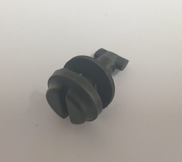 Alfa Romeo GTV/Spider Fuse Box Lid Fixing