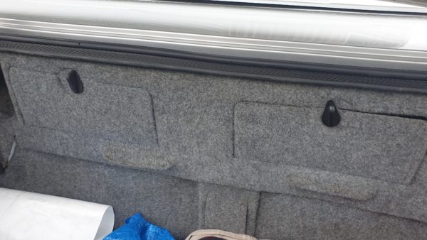 Alfa Romeo Spider Boot Storage Hatch Clip - Image 4