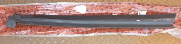 Alfa Romeo Spider LH Door Glass Seal