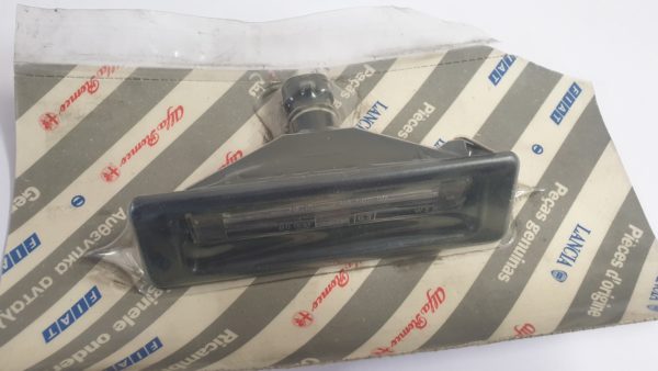 Alfa Romeo GTV/Spider Rear Bumper/Number Plate Light