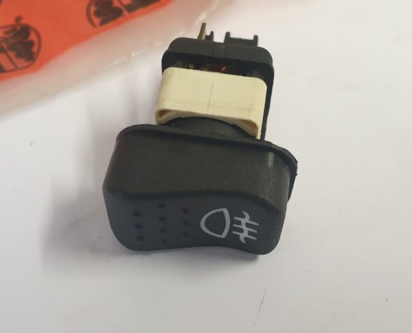 Alfa Romeo GTV/Spider (916) Fog Light Switch - Rear - Phase 1