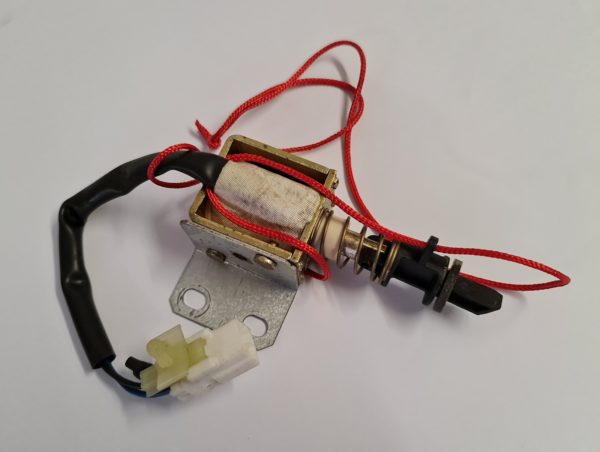 Alfa Romeo GTV/Spider Fuel Flap Release Solenoid