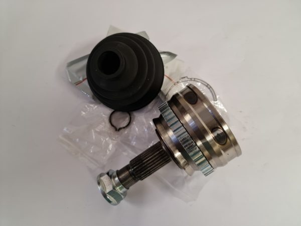 Alfa Romeo GTV/Spider V6 Outer CV Joint