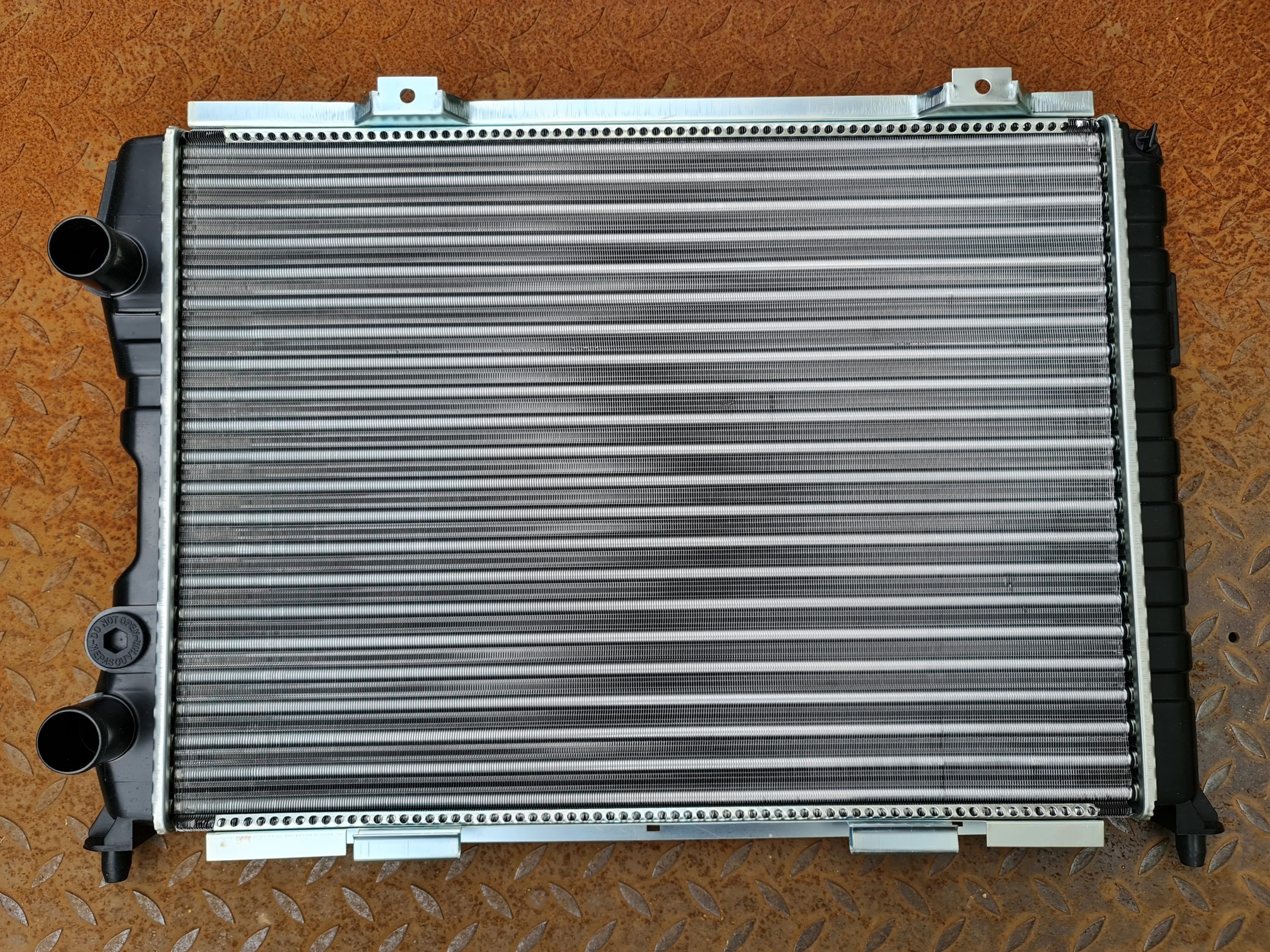 Alfa romeo deals radiator