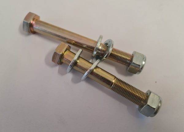 Alfa Romeo GTV/Spider Rear Dog Leg Bolts