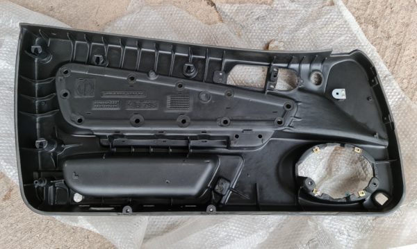 Alfa Romeo GTV/Spider RH Door Card - Genuine - Image 2