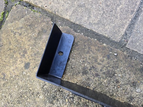 Alfa Romeo GTV/Spider Radiator Lower Air Scoop - Early Type - Image 3