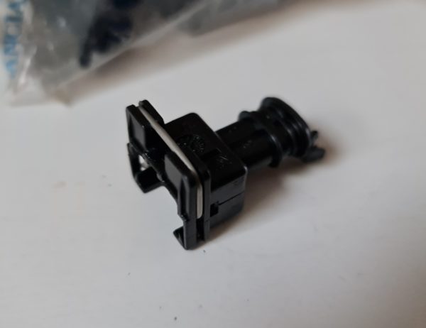 Alfa Romeo GTV/Spider 2 Pin Plug - Genuine