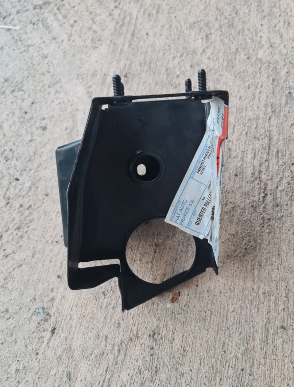 Alfa Romeo GTV/Spider Front Bumper Mount - LH - Image 2