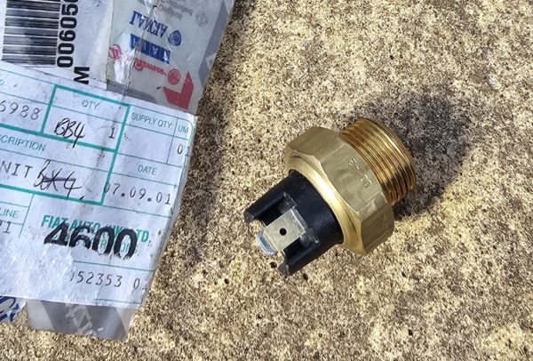 Alfa Romeo 75 SZ/RZ V6 Radiator Temperature Sensor