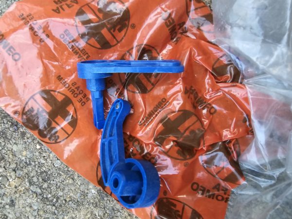 Alfa Romeo GTV/Spider Air Conditioning Blower Levers