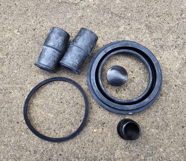 Alfa Romeo GTV/Spider Twinspark & JTS Front Brake Caliper Seal Kit
