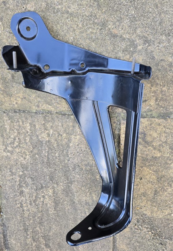 Alfa Romeo GTV/Spider V6 Air Filter Housing Bracket